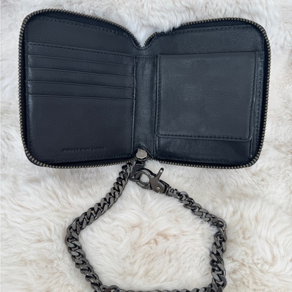 Marc By Marc Jacobs Black Leather Wallet - Picture 3 of 10